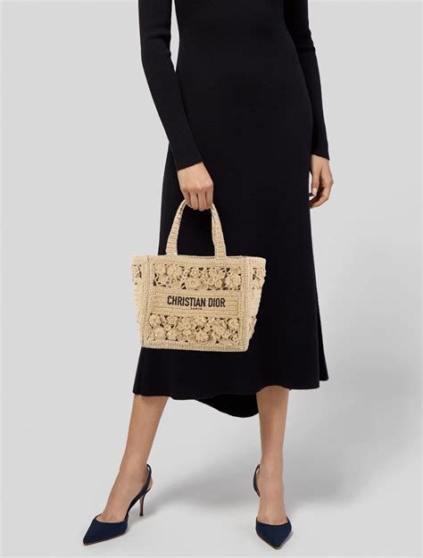 dior book tote 2023 raffia.